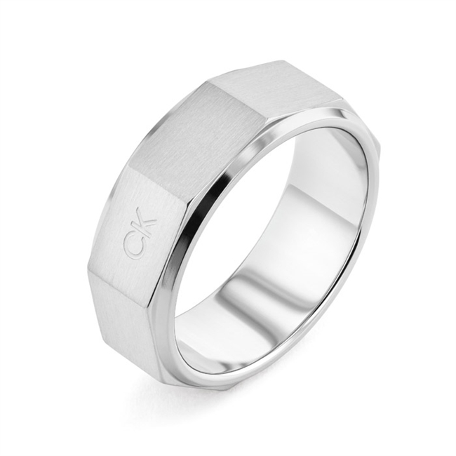 Smart stål ring med kantet design i sølvtone fra Calvin Klein.