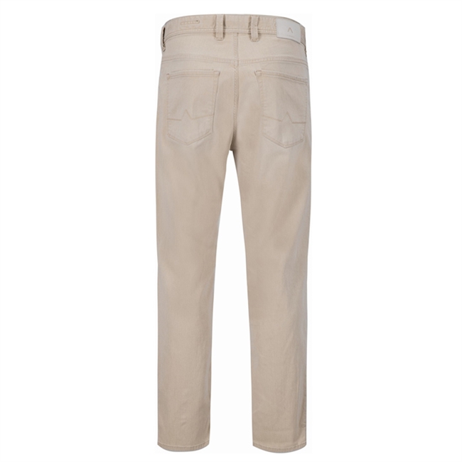 Flotte beige jeans med massere af stræk fra Alberto.