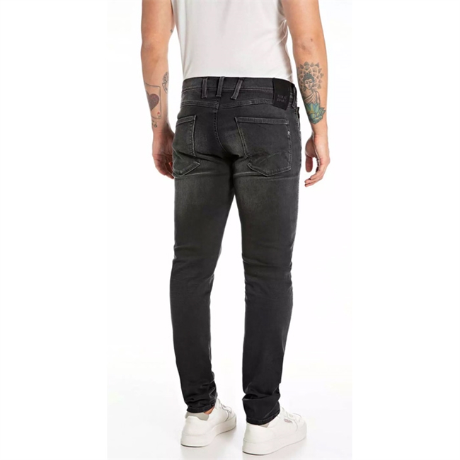 Smarte Jeans fra Replay i forvasket sort m. HyperFlex