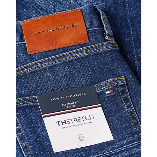 Stilrene straight fit jeans i mørkeblå fra Tommy Hilfiger