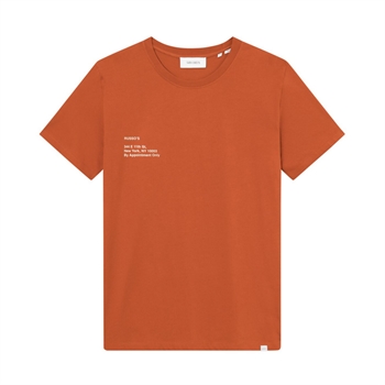 Casual Orange T-Shirt fra Les Deux med Print