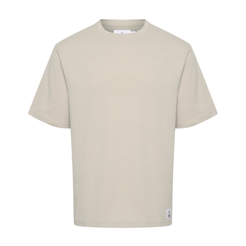 Stilrent Matinique T-Shirt i Lys Beige