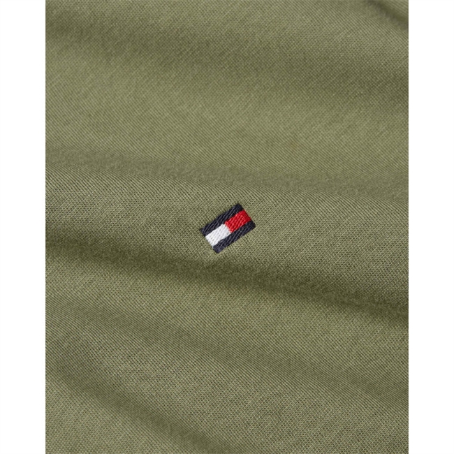 Regular fit t-shirt i grøn fra Tommy Hilfiger.