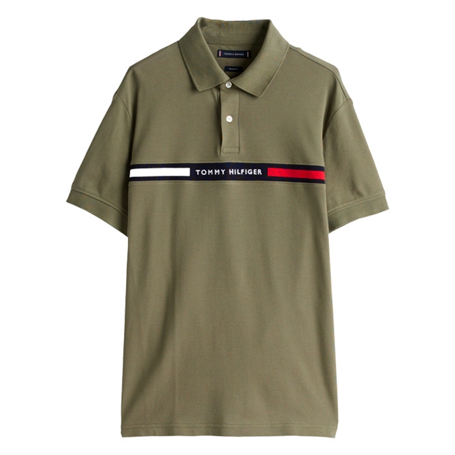 Stilren klassisk grøn polo fra Tommy Hilfiger med logo