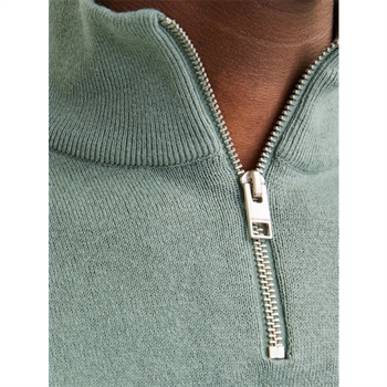 Moderne half-zip strik i lysegrøn fra Jack & Jones